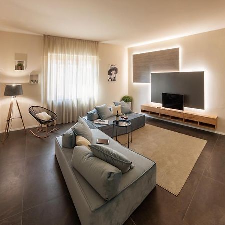 100Towers Deluxe Apartment Alba  Extérieur photo